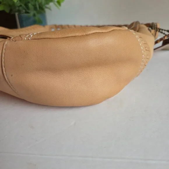 EUC Coach Poppy Whipstitched Hobo (#19004) in Natural Vachetta Leather - Picture 8 of 16